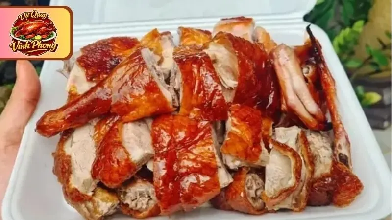 Bí quyết tạo nên hương vị vịt quay Vĩnh Phong