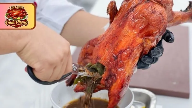 Địa chỉ mua vịt quay lá mắc mật ngon