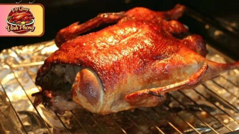 Vịt Quay Mật Ong Vĩnh Phong: Ngon Chuẩn Vị, Giá Tốt Hôm Nay