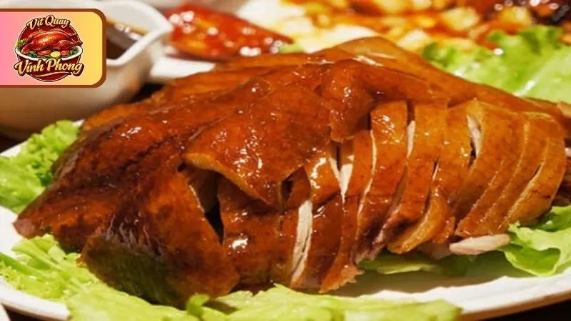 Vịt Quay Sốt Tiêu Đen Vĩnh Phong: Thơm Nức, Đậm Vị Đúng Điệu