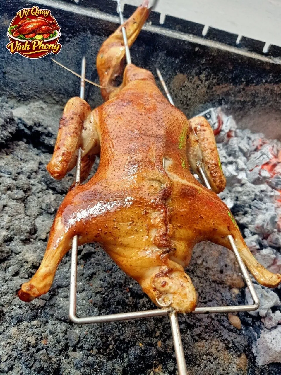 vịt quay vĩnh phong da giòn thịt mềm thơm ngon đặc biệt