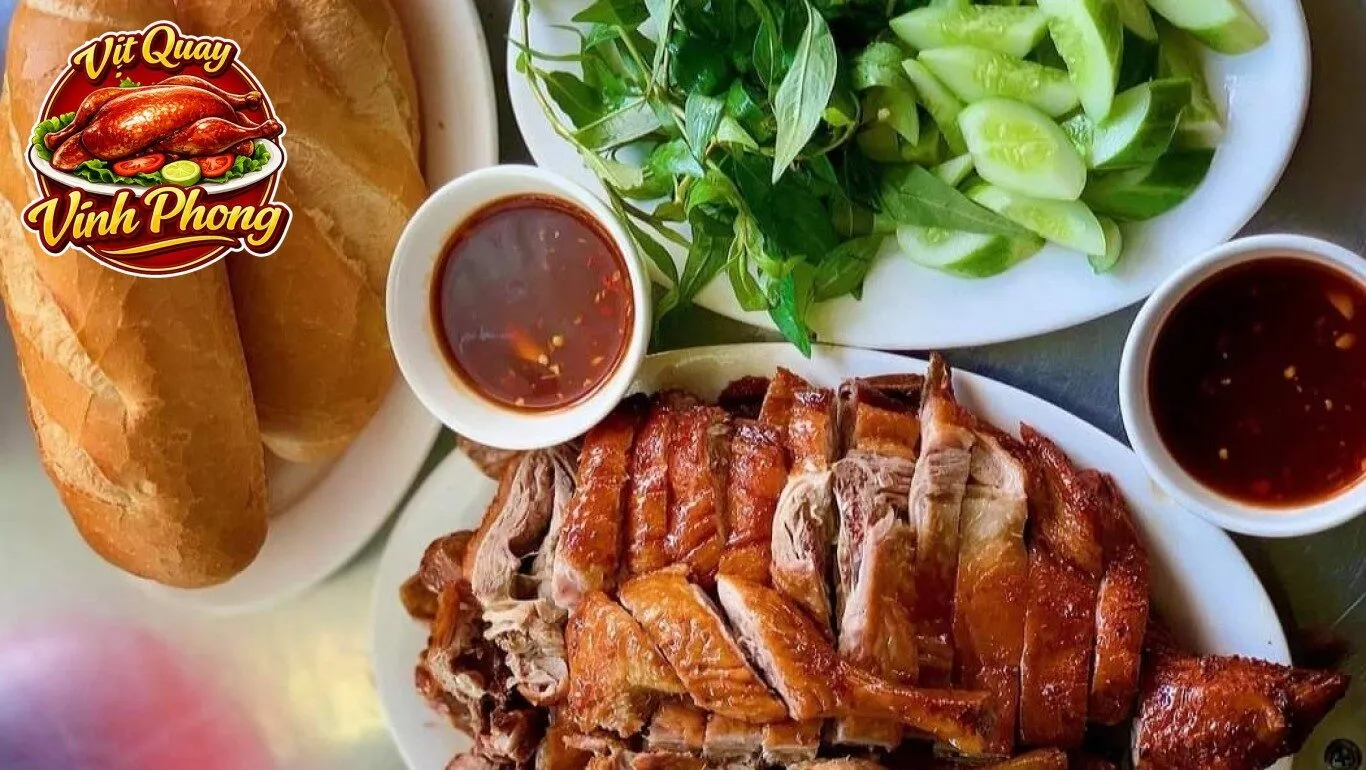 Cách ăn vịt quay kẹp bánh mì đúng chuẩn ngon đậm vị